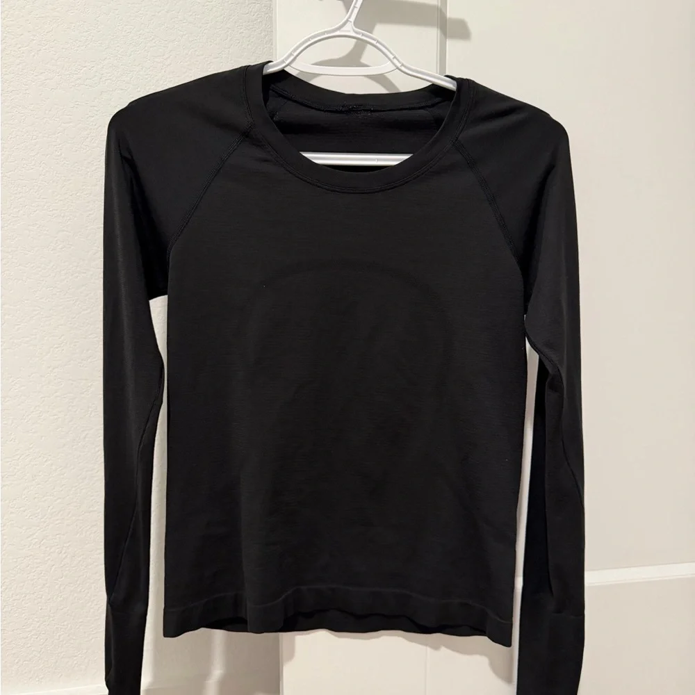Lululemon Swifty Tech Long Sleeve